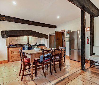 The Court House Kitchen - StayCotswold