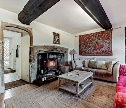 The Court House Family Room - StayCotswold