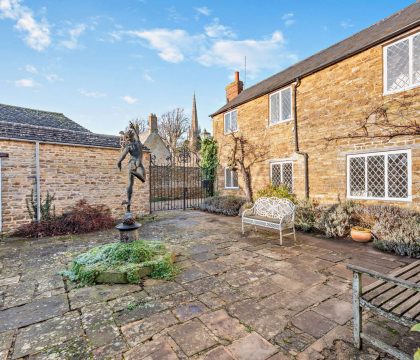 The Court House - StayCotswold