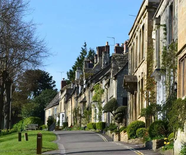 The Best Cotswold Villages and Towns