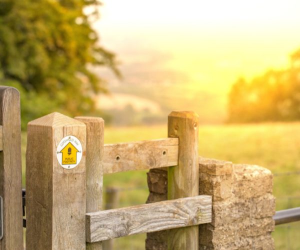 Cotswold Way signpost