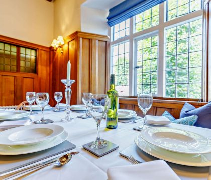 Ostlers Dining Area - StayCotswold