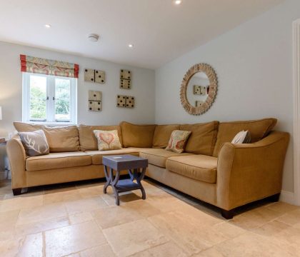 Laurel Tree Cottage Lounge - StayCotswold