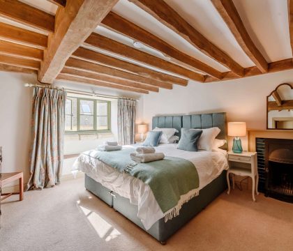 Millham Cottages Double Bedroom - StayCotswold