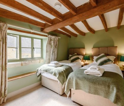 Millham Cottages Twin Bedroom - StayCotswold