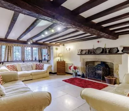 Middle Gable Sitting Room - StayCotswold