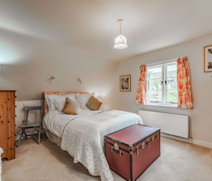 Barnsley Cottage Super King Bedroom - StayCotswold