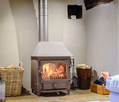 Spring Cottage, Wood Burner - StayCotswold