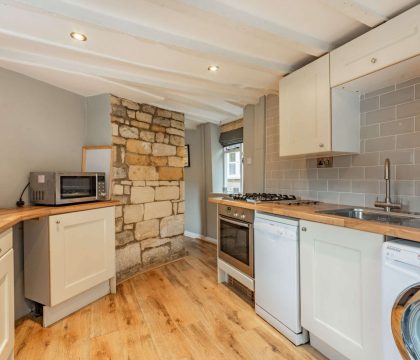 Miller's Cottage Kitchen - StayCotswold