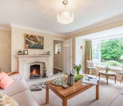 Elm Bank Sitting Room - StayCotswold