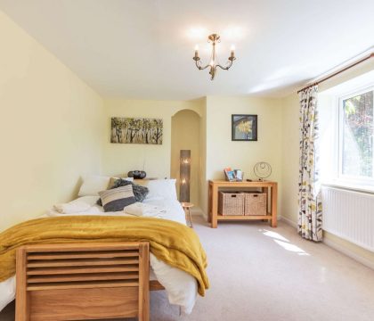 Elm Bank Morning Room - StayCotswold