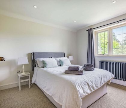 Willows House Bedroom 3 - StayCotswold