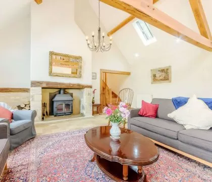 Owls Roost Living Room- StayCotswold