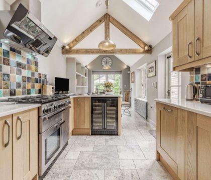 Keeley Cottage Kitchen - StayCotswold