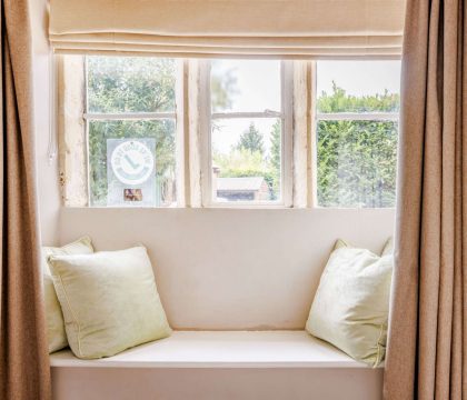 Little Mullions Window Seat- StayCotswold