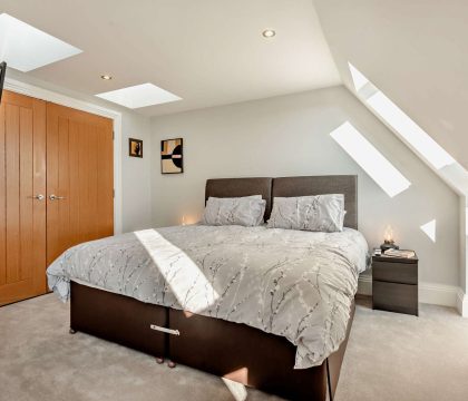 The Nook Bedroom- StayCotswold