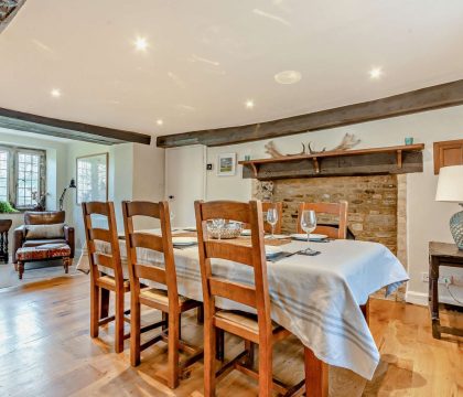 Causeway Cottage Dining Area - StayCotswold