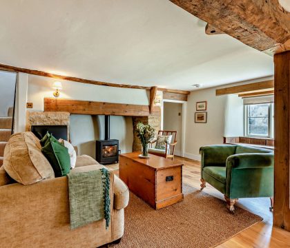 Bea's Cottage Sitting Room - StayCotswold