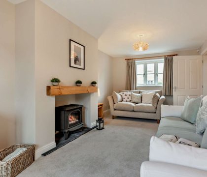 Cedar Cottage Sitting Room - StayCotswold 