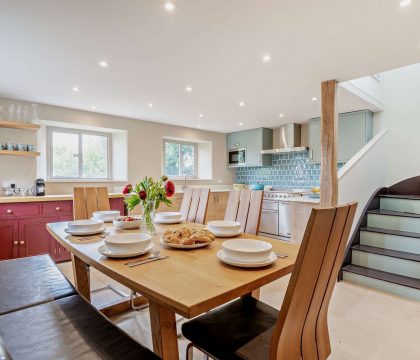 Smuggsbarn Cottage Dining Room - StayCotswold