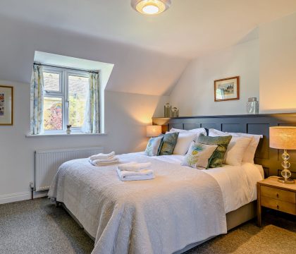 Church Corner Master Bedroom - StayCotswold