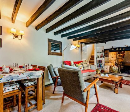 Tythebarn Cottage Sitting Room - StayCotswold