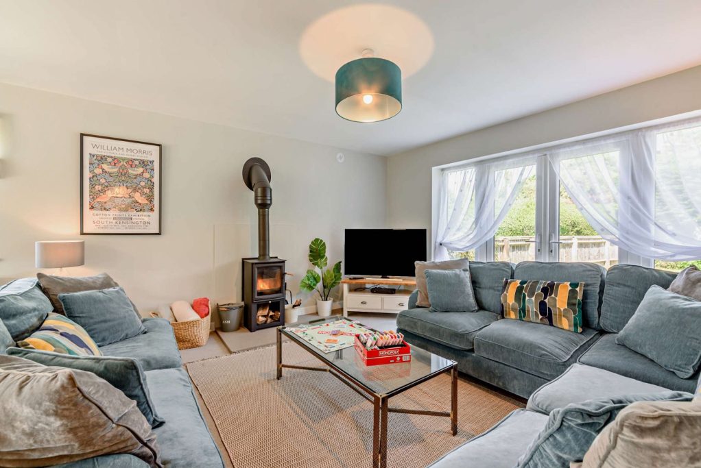 Lulham, Large 6 Bed Cotswold Holiday Home in BourtonontheWater