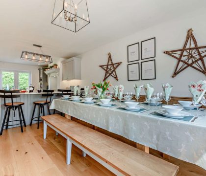 Lulham Dining Area - StayCotswold