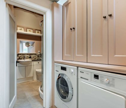 Rectory Barn Laundry Room - StayCotswold