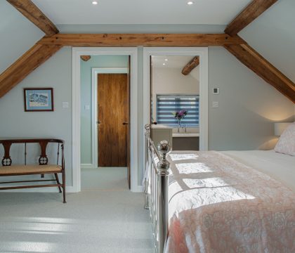 Gardners Cottage Master Bedroom - StayCotswold