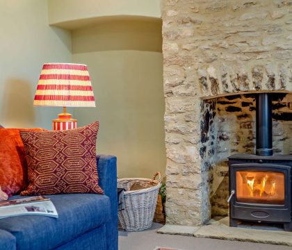Hillview Sitting Room - StayCotswold
