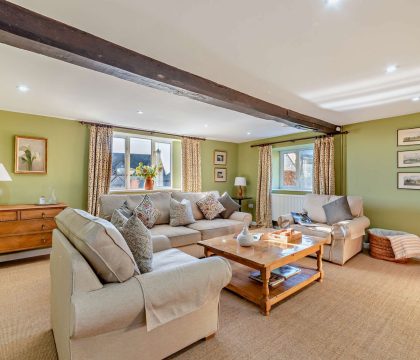 Ivycroft Cottage Sitting Room - StayCotswold