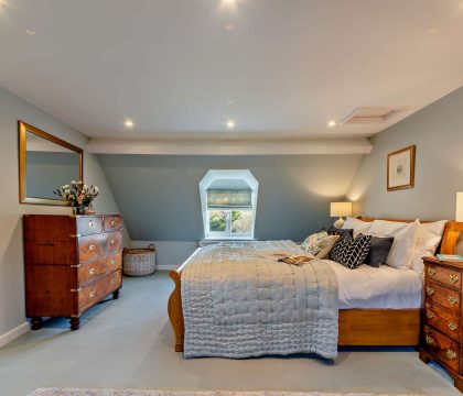 Ivycroft Cottage Master Bedroom - StayCotswold