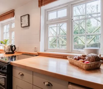 Archway Cottage Kitchen - StayCotswold