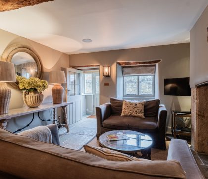 Owl Cottage Sitting Room - StayCotswold