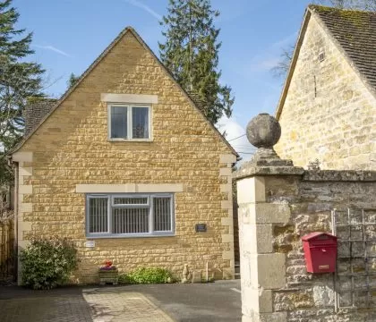 Manor Close Cottage - StayCotswold
