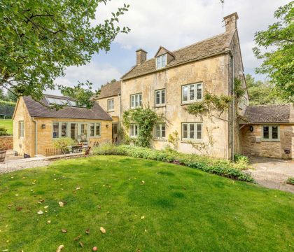 Laurel Tree Cottage Exterior - StayCotswold