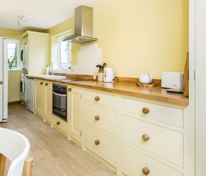 Twigs Kitchen - StayCotswold