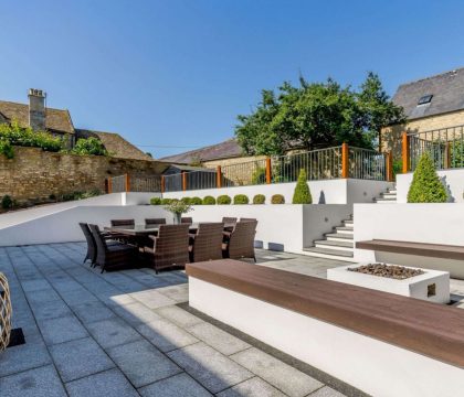 Shaven Cottage Outdoor Dining Area - StayCotswold