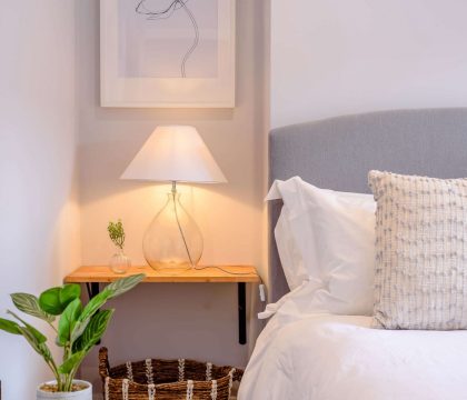 Shakespeare Cottage Bedroom 3 - StayCotswold