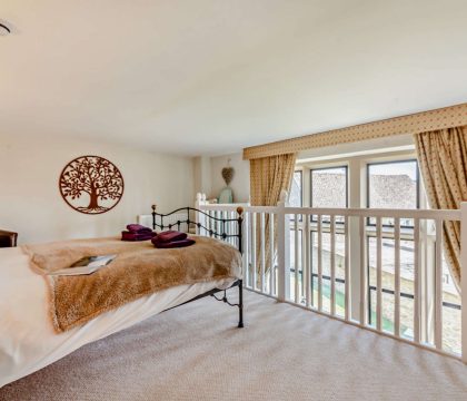 The Old School House Master Bedroom - StayCotswold
