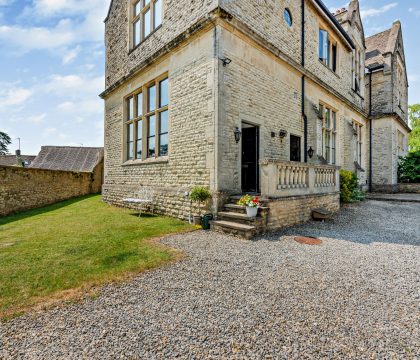 The Old School House - StayCotswold