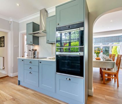 Fosseside House Kitchen - StayCotswold