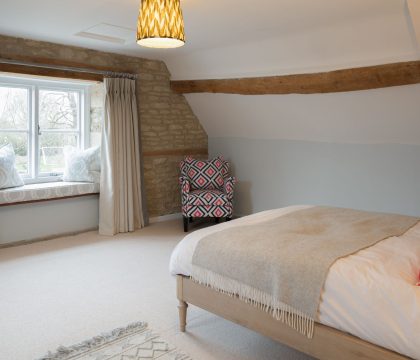 Yew Tree Farm Bedroom 3 - StayCotswold