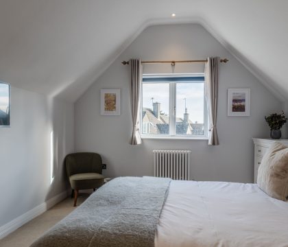 Nursery End House Bedroom 2 - StayCotswold