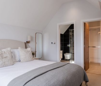 Nursery End House Bedroom 2 - StayCotswold