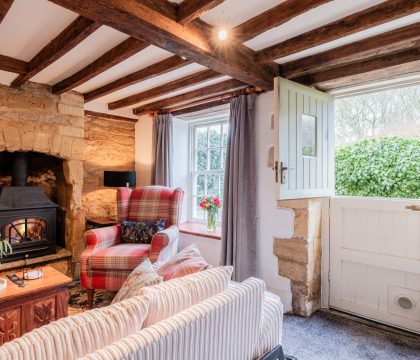 Archway Cottage Snug - StayCotswold