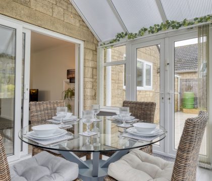 Hillside Dining Room - StayCotswold