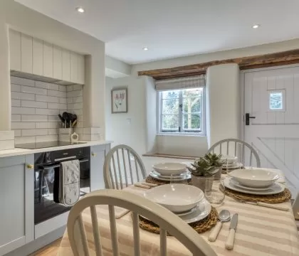 Old Post Office Cottage Kitchen - StayCotswold