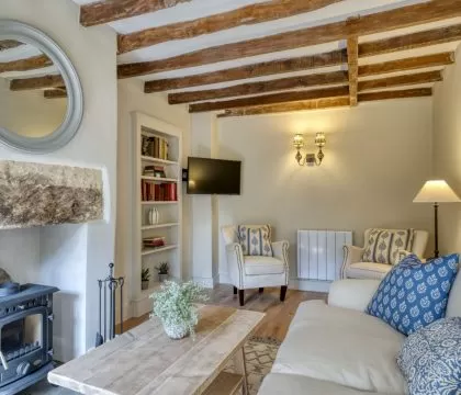 Old Post Office Cottage Sitting Room - StayCotswold